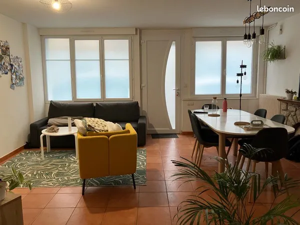 Chambre en colocation - Centre Ville Pontivy