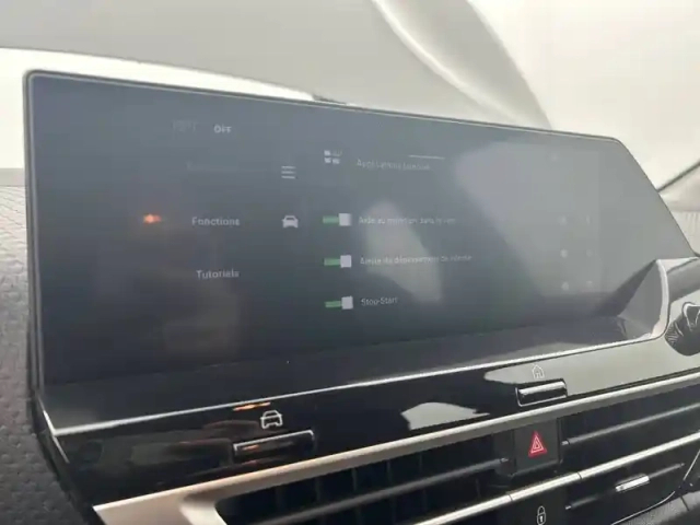 Citroën C4 hybride 136 e-dcs6 — photo 43