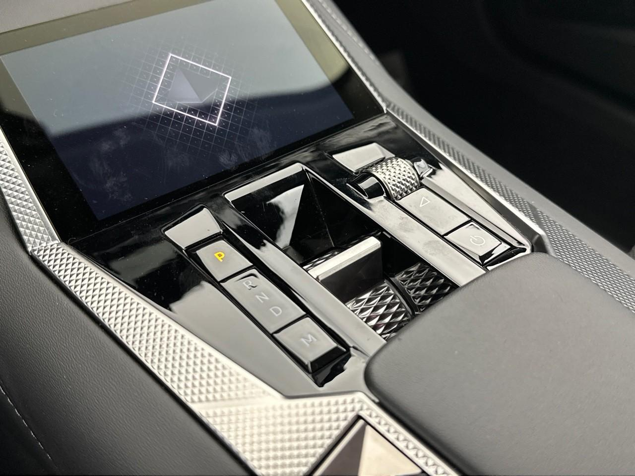 Ds Ds 4 puretech 130 eat8 trocadero — photo 33
