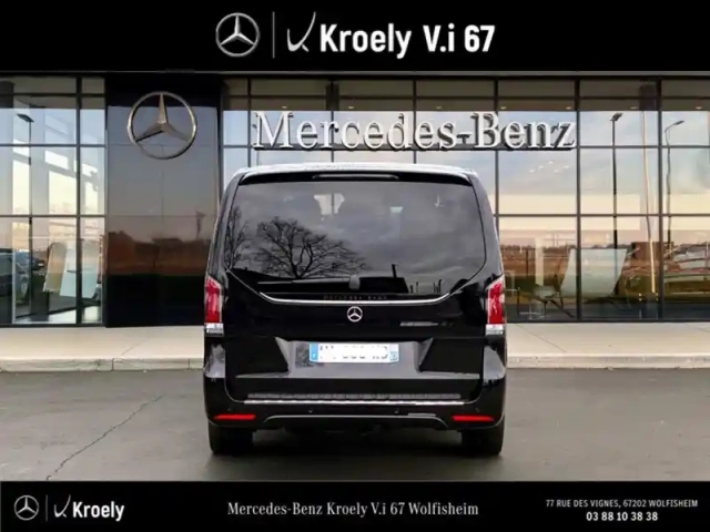 Mercedes Cla 300 d amg line long 8places — photo 36