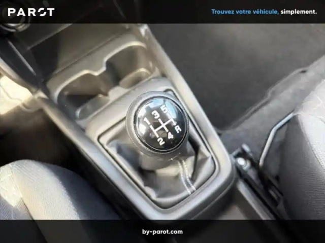 Suzuki Swift nouveau 1.2 dualjet hybrid avantage — photo 8