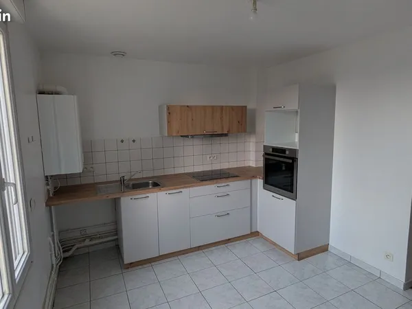 Loue appartement T3 de 64m2