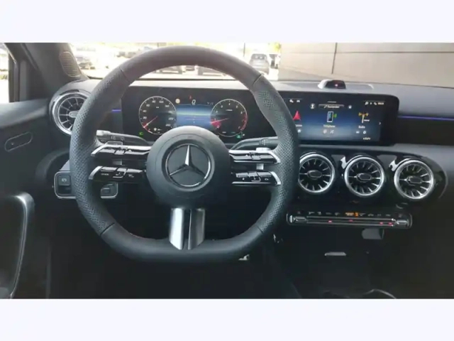 Mercedes Classe A 180 — photo 12