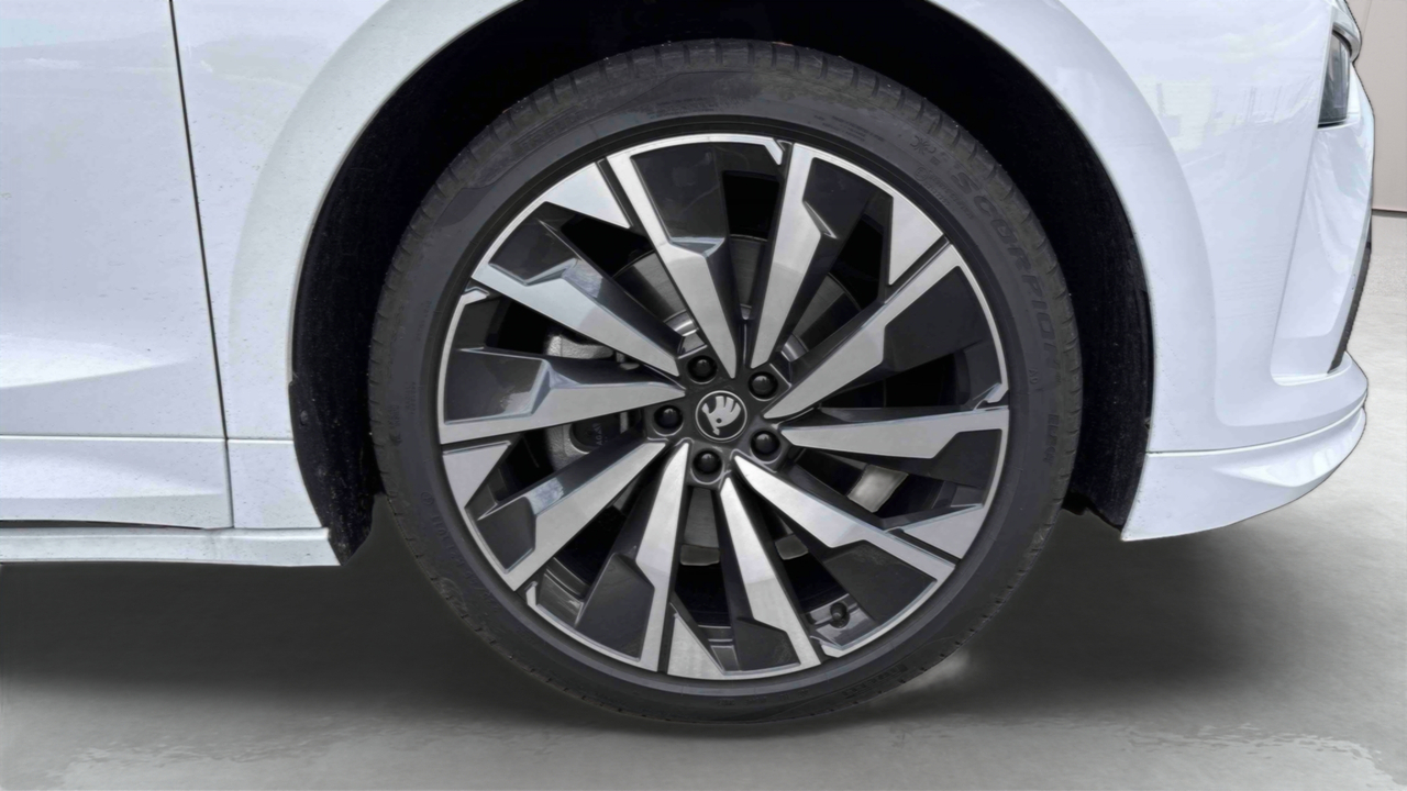 Skoda Enyaq Coupé 85 — photo 14