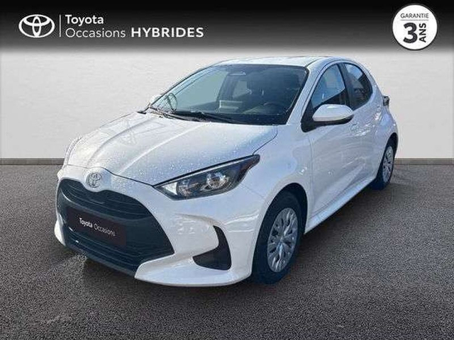 Toyota YARIS Toyota Yaris 116h Dynamic 5p MC24