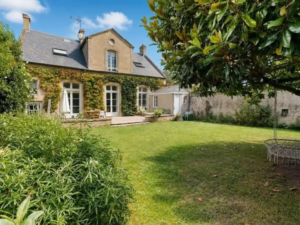 Maison 7 pièces 200 m²
