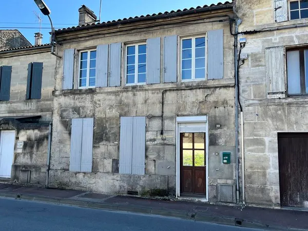 Maison de ville de 1 pièces principales