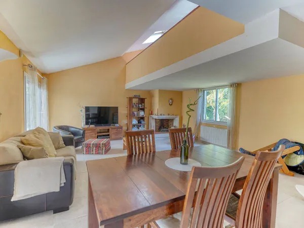 Maison 5 pièces 116 m²