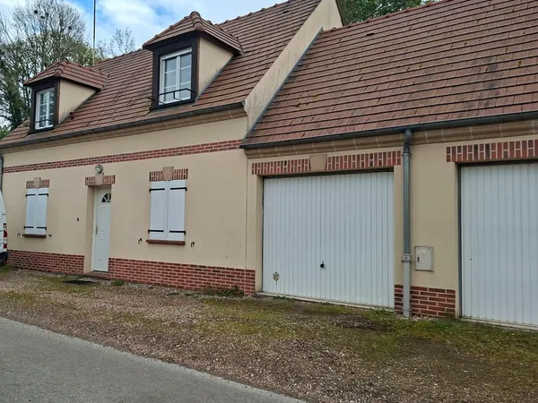 Maison type F4 à St Germer de Fly
