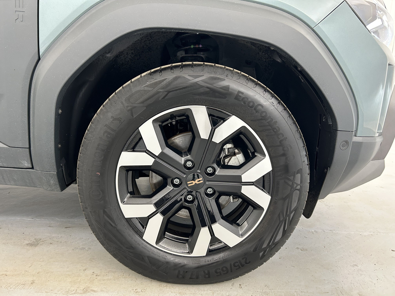 Dacia Duster — photo 21