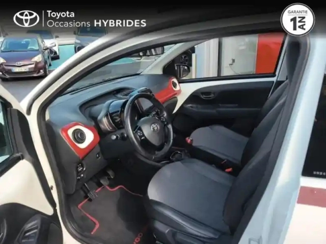 Toyota Aygo 1.0 vvt-i 69ch x-glam 5p — photo 11