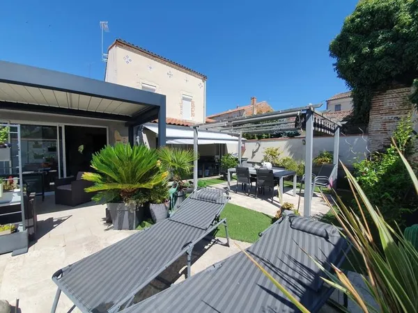 Maison 5 pièces 145 m²