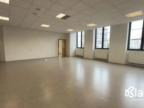 Loue bureau - 630 m² - Saint-Étienne 42100
