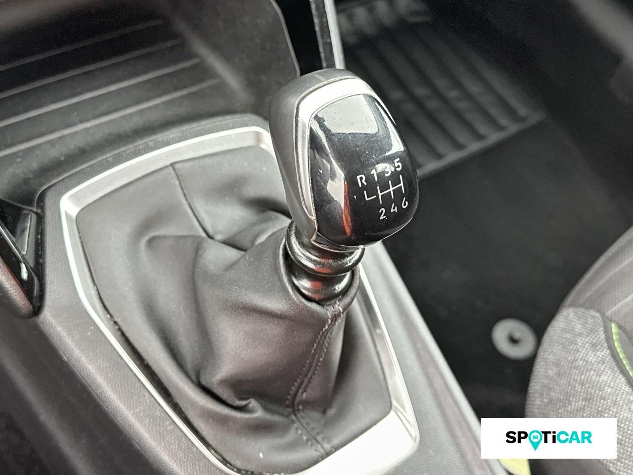 Peugeot 208 1.2 puretech 100ch s&s active — photo 14