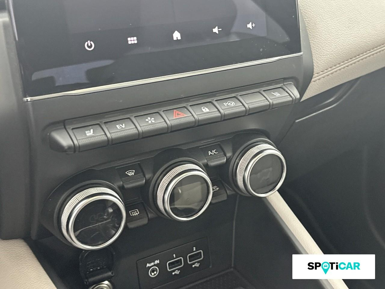 Renault Captur 1.6 e-tech hybride rechargeable 160ch initiale par — photo 15