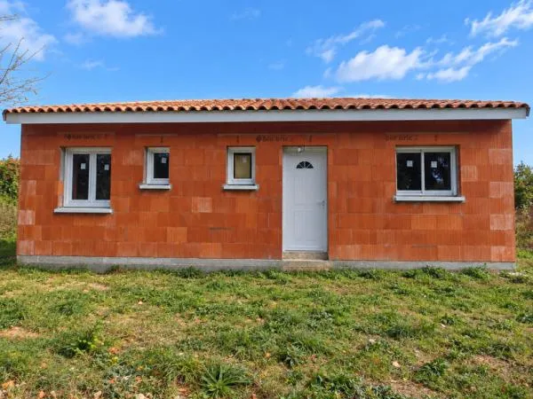 MOULIN-NEUF MAISON DE PLAIN-PIED 90 M² 3 CHAMBRES AVEC JARDIN