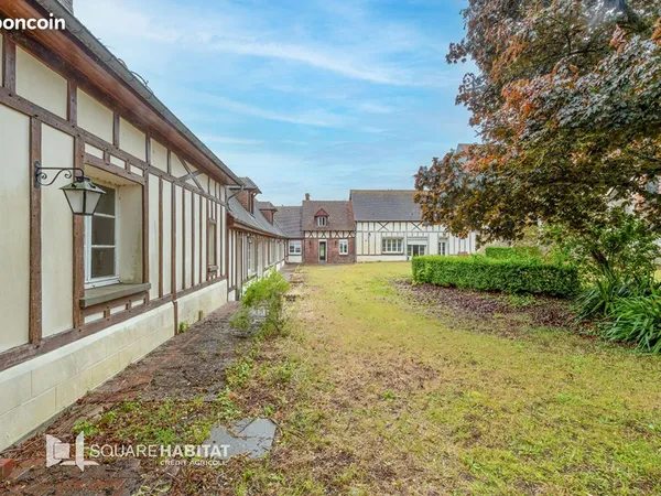 Immeuble 14 pièces 584 m²
