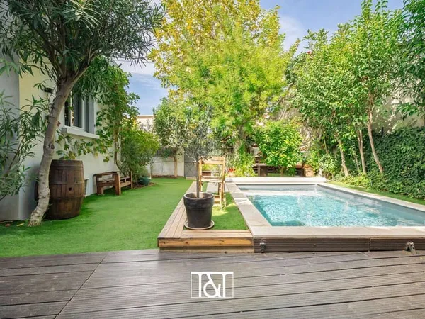 Maison 7 pièces 150 m²