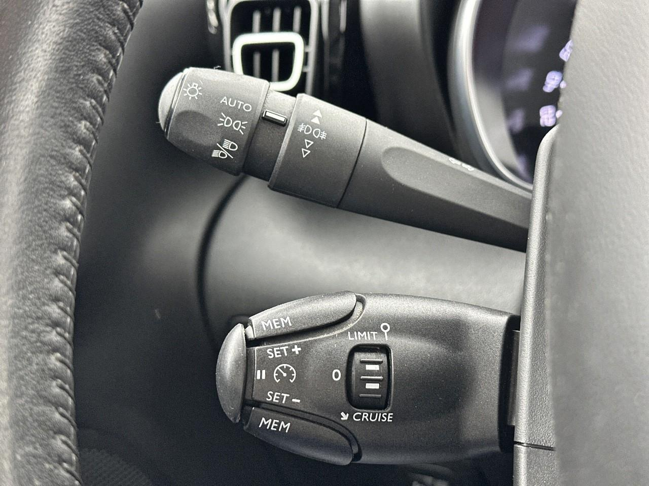 Citroën C3 Aircross puretech 130 s&s eat6 shine — photo 20