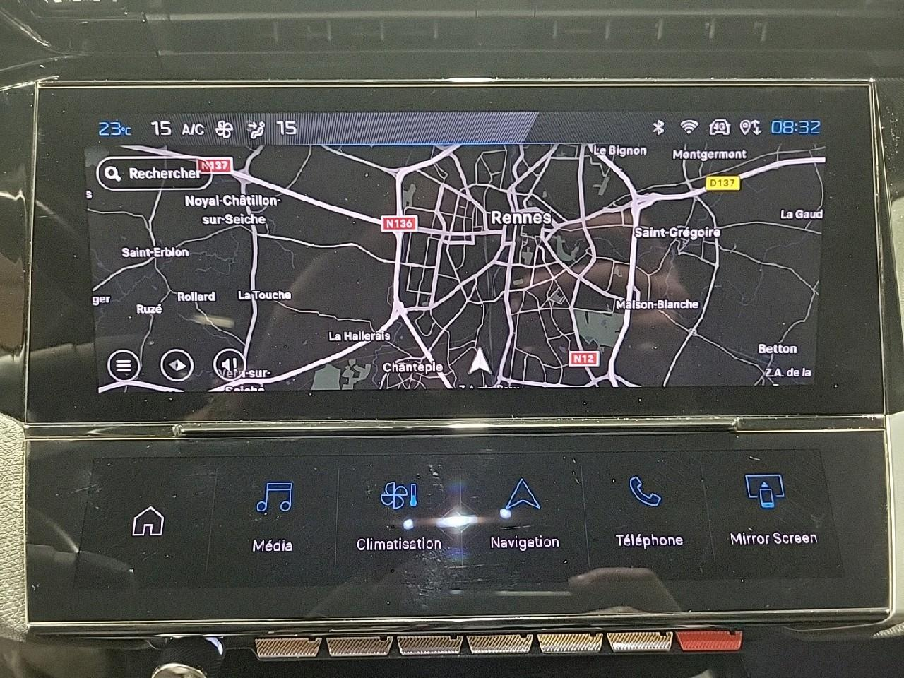 Peugeot 408 phev 225 e-eat8 gt — photo 11