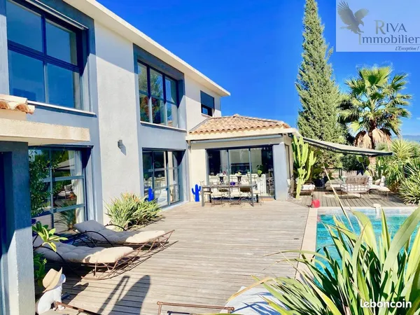Villa 6 pièces 170 m²