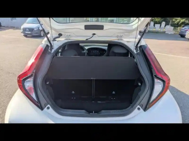 Toyota Aygo X 1.0 vvt-i 72ch dynamic my24 — photo 5