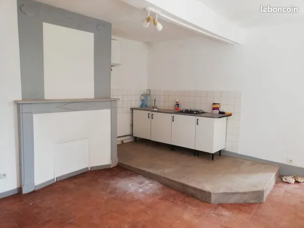 Location t2 à mirande