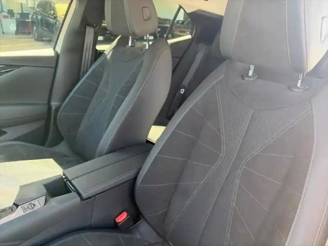 Ds Ds 4 bluehdi 130ch etoile automatique — photo 9