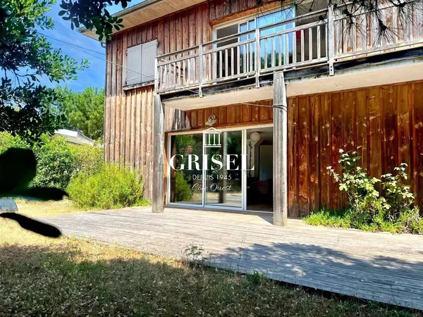 Maison de luxe 7 pièces 170 m²