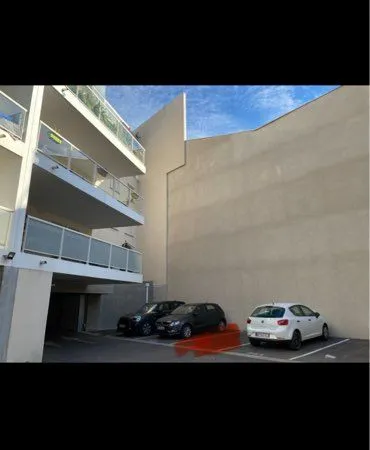 Place de parking sécurisée - quai de Lorraine- Narbonne