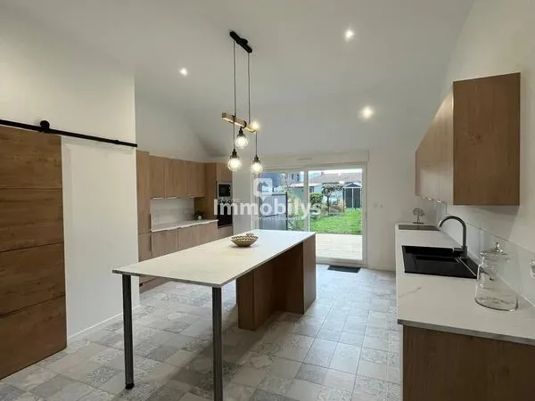 Maison 7 pièces 138 m²