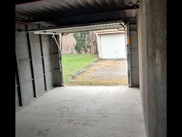 Garage location
