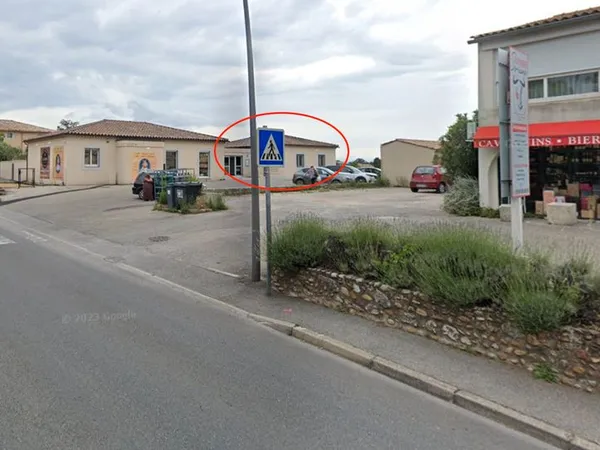 Local commercial 98 m² - Fort trafic - Idéal boulangerie ou commerce de proximité