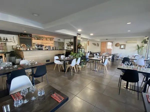Vente d'un fonds de commerce type restaurant de 125 m2