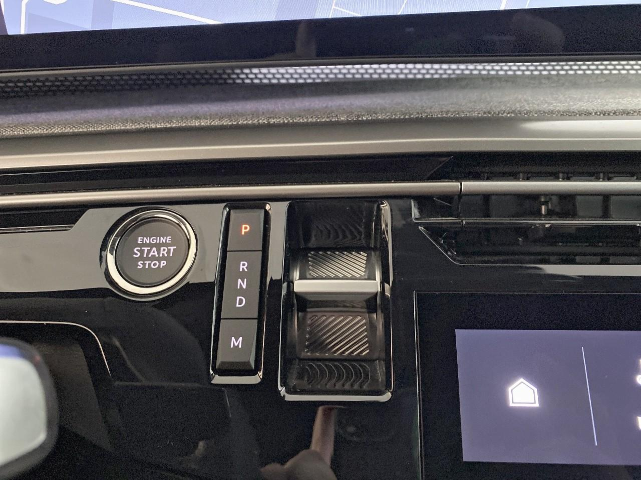 Peugeot 5008 hybrid 145 ch e-dcs6 gt exclusive — photo 15