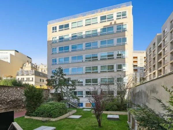 Bureaux 1441 m²