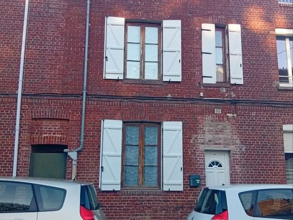 Vends maison de ville