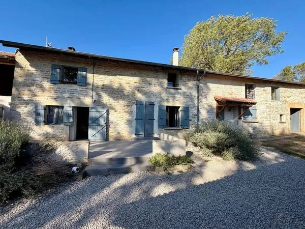 Maison 4 pièces 177 m²