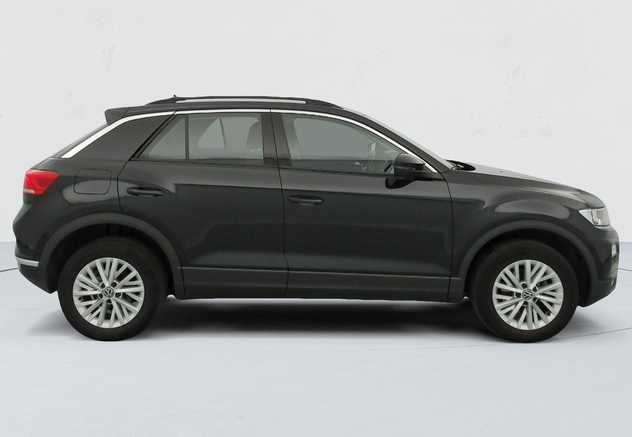 Volkswagen T-Roc — photo 6