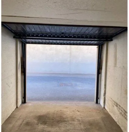 Garage 13m2 quartier Chateauvert