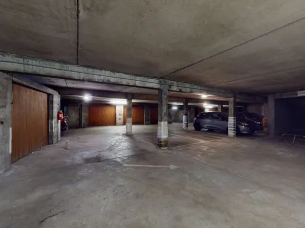 Parking 20 m²