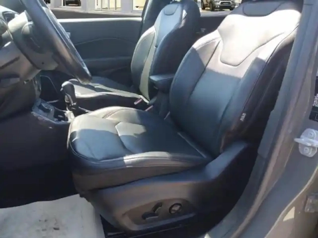 Jeep Compass 1.3 gse t4 240ch s 4xe phev at6 — photo 24