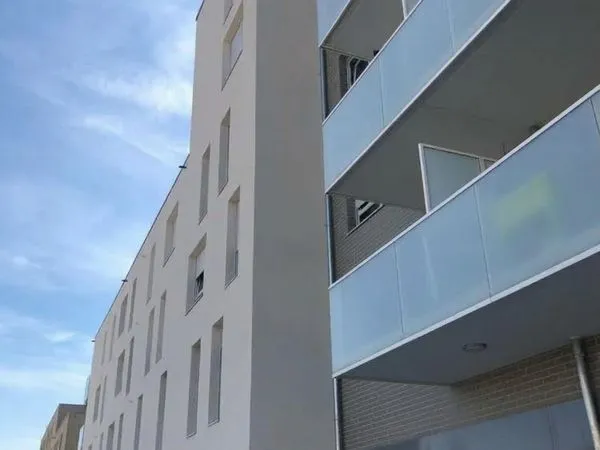 ​T2 récent (2017) de 38 m² + Box fermé — Proche Gare / Tramway — Saint Thomas