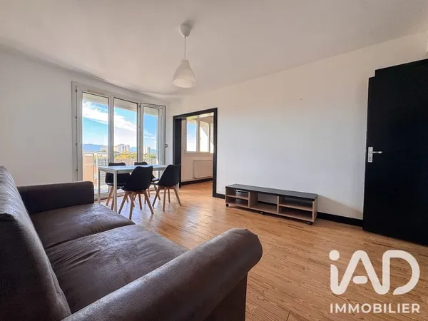 Appartement 4 pièces 76 m²