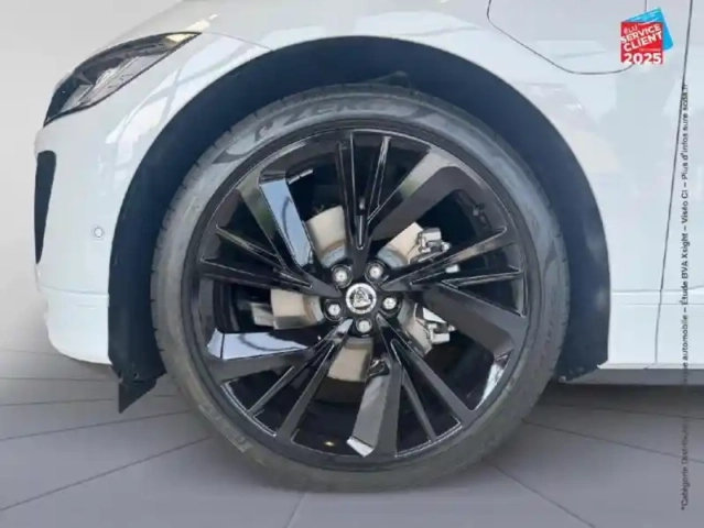 Jaguar I-Pace ev400 r-dynamic hse awd — photo 10