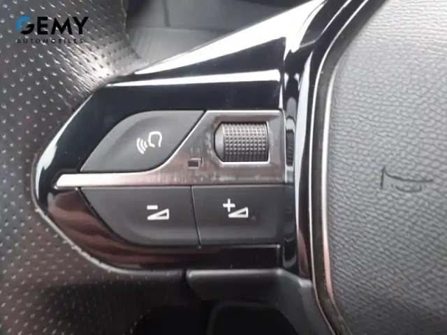 Peugeot 208 electrique 50 kwh 136ch — photo 26