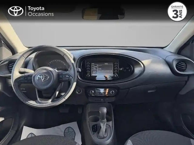 Toyota Aygo X 1.0 vvt-i 72ch dynamic s-cvt — photo 8