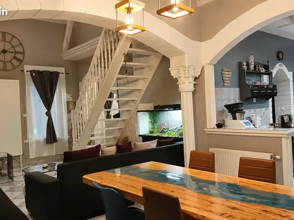Charmante maison individuelle semi plein pieds