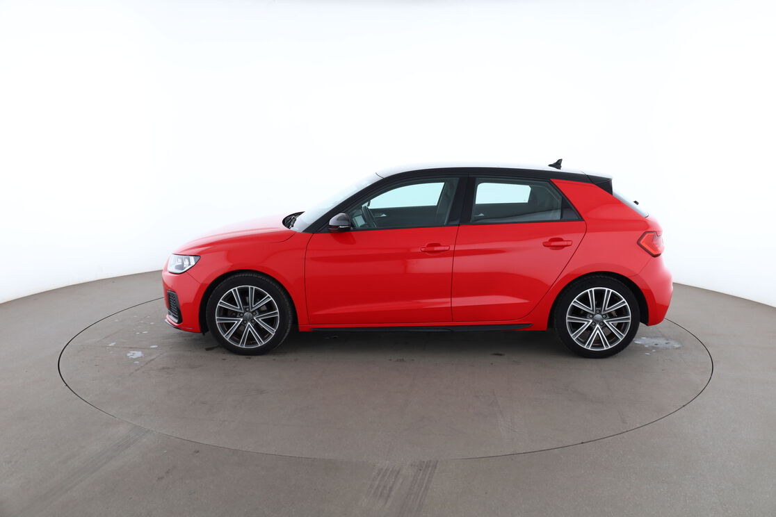 Audi A1 Sportback 30 TFSI Design — photo 2