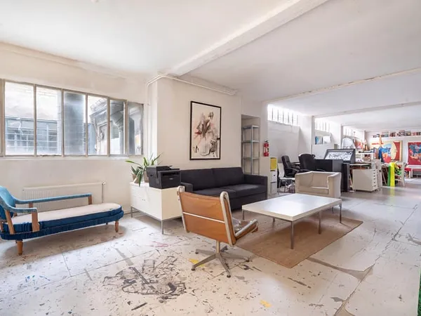 Atelier d'artistes à la lisière de Vincennes
